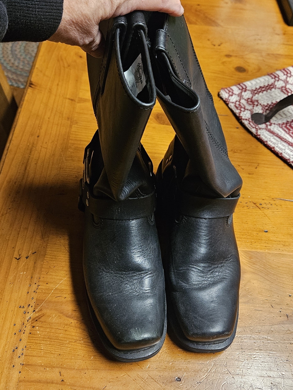 Leather Black Men's Engineer Boots - Picture 3 of 5